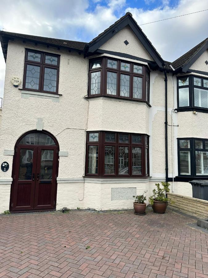 Amazing And Romantic O2 Arena 4 Bedrooms House Free Parking ロンドン エクステリア 写真